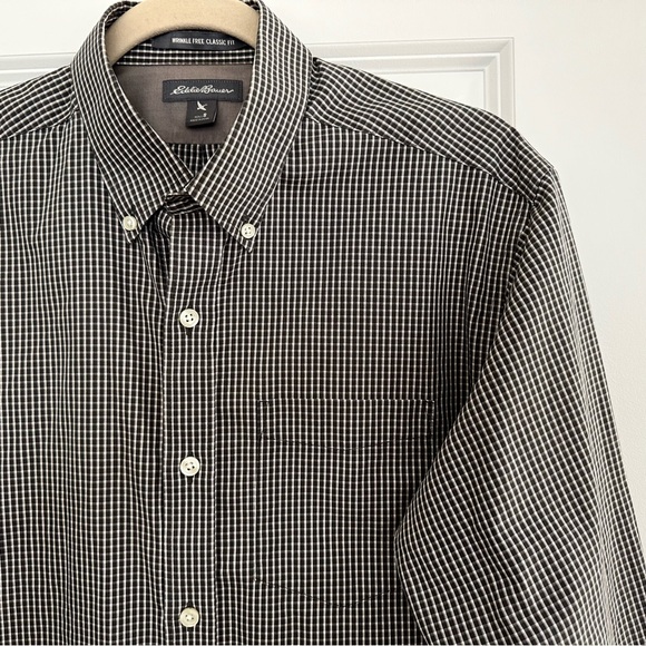 Eddie Bauer Wrinkle Free Classic Fit Black and White Checkered Button Down Shirt - Picture 1 of 17